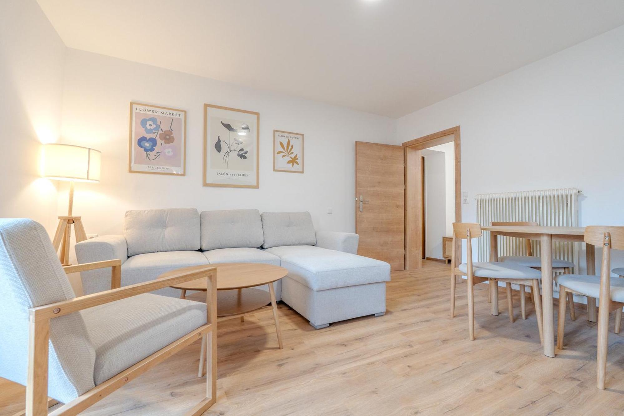 Whats-App Self-Check-In - Villa Maria Theresia Bad Goisern Room photo