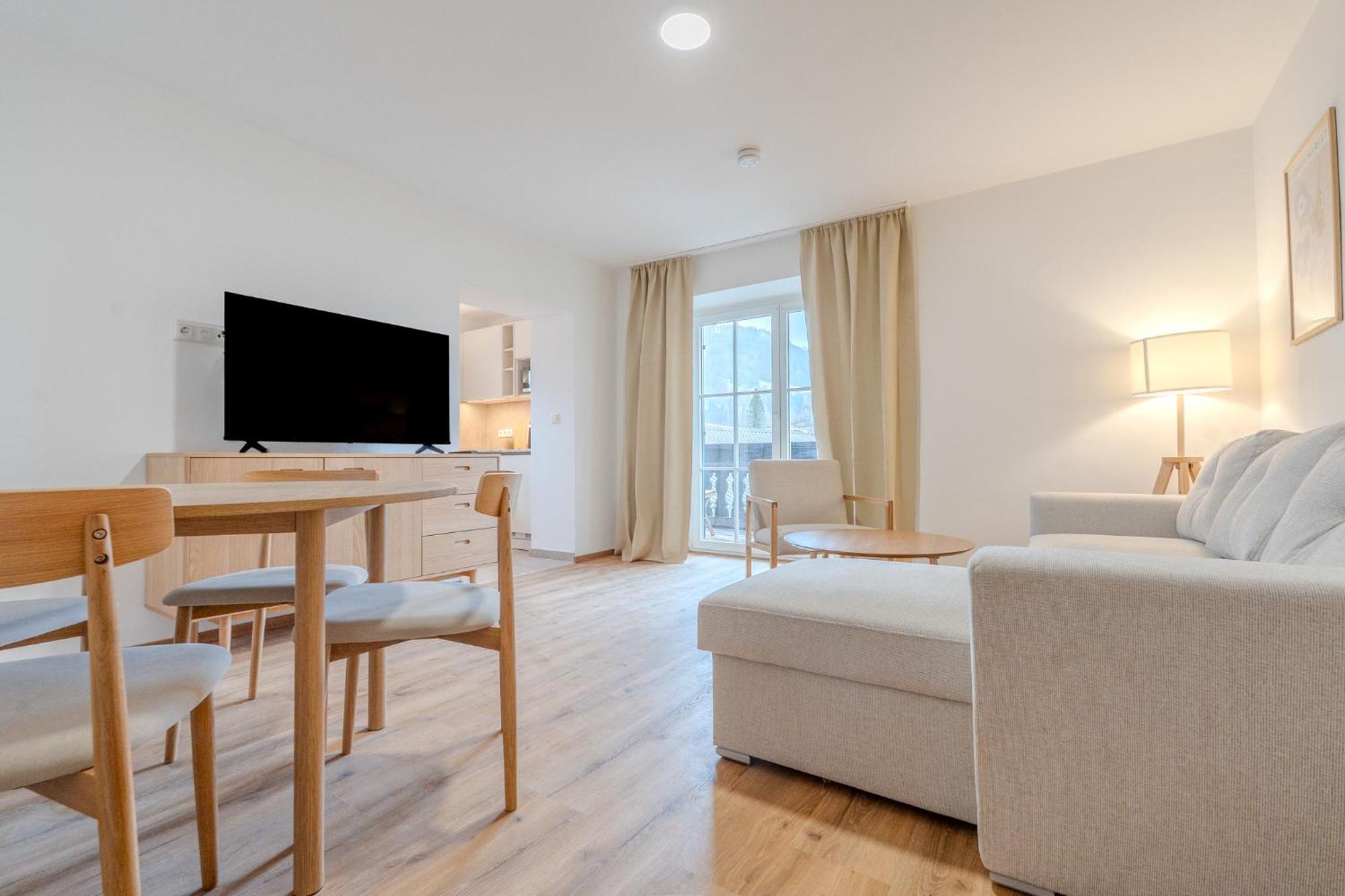 Whats-App Self-Check-In - Villa Maria Theresia Bad Goisern Room photo